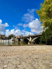 Fototapeta premium bridge over the river in the city