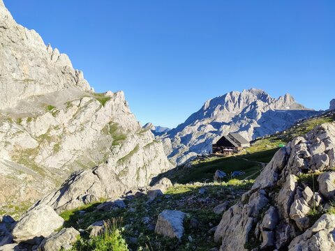 Diego Mella refuge in Collado Jermoso, Posada de Valdeon municipality, Leon, Spain. Picos de Europa National Park