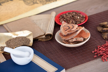 Several Chinese medicine scenes on the table
