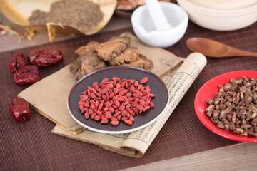 A plate of medlar on the old medicine book