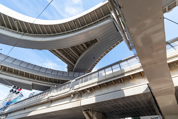 Fototapeta premium Looking up complicated intersections at Shinjuku, Japan.