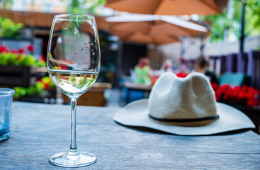 white and red wine outdoor