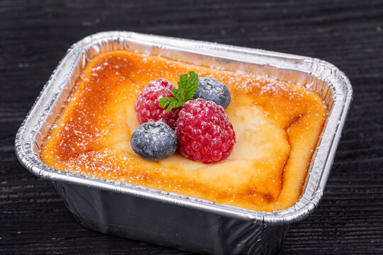 cottage cheese casserole, cottage cheese, manka, egg, sour cream, butter, Sugar
