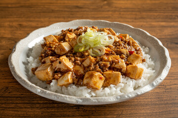 麻婆豆腐丼