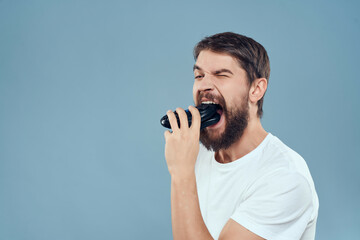 man wearing white t-shirt ibadan technology entertainment