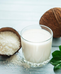 Fresh coconut milk
