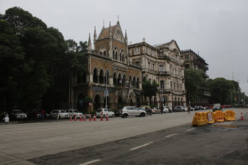 Ancient structure Building library in Mumbai