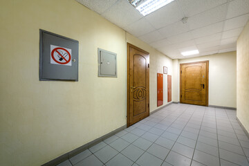 Modern furnished office with office desks and chairs