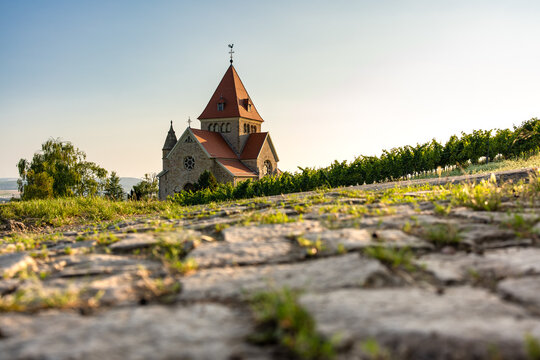 Kreuzkapelle Wi&szlig;berg in Rheinhessen