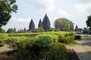 Obraz premium Historical building of the Prambanan temple with many beautiful reliefs, a place for historical tours for local and foreign tourists