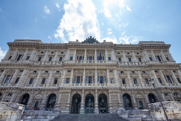 Obraz premium Panoramic of Palace of Justice, Rome : Supreme court,A bronze sculpture tops this architecturally ornate home to the highest Italian court of appeals.
