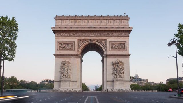4K UHD night timelapse of the Triumphal Arch - Arc De Triomphe in Paris France
