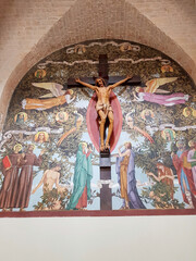 Jesus Cristo com a Cruz em Igreja em Alberobello