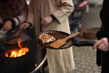 street cooking of pancakes