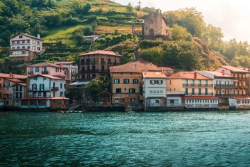 Fototapeta premium Pueblo de Pasaia Donibaneen San Sebastian - Adrian Sediles Embi