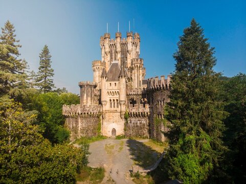 Castillo de Butron en Gatika, Pais Vasco - Adrian Sediles Embi