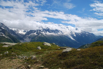 Fototapeta na wymiar Tour du Mont Blanc (TMB)