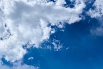 Obraz premium Blue sky with clouds