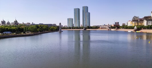 Obraz premium view of the city of the city