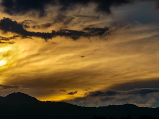 琵琶湖畔の夕暮れ