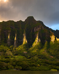 Hawaii mountain ridges