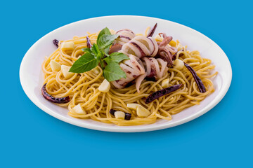 Spaghetti with spicy squid