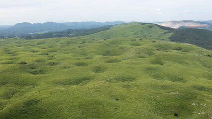 秋吉台　山口県　カルスト