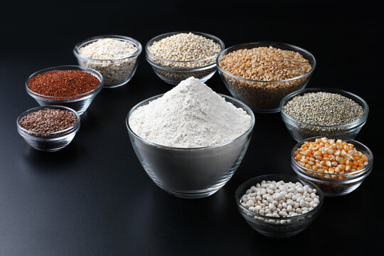 Whole wheat Atta with multigrains, soya,ragi,maize,chana,jowar,bajara,oats and flax seeds