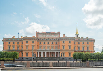 Obraz premium Mikhailovsky Castle in St. Petersburg