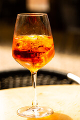 Aperol Spritz im Restaurant