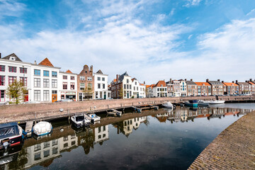 Binnenhaven van Middelburg aan de Rouaansekaai