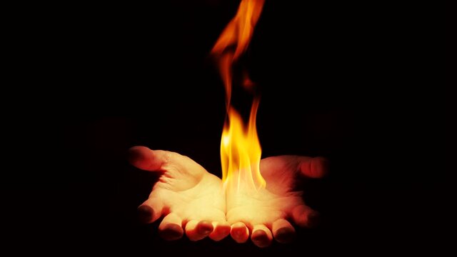手から炎がでる 合成