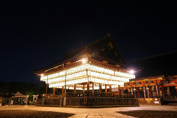 京都市 夜の八坂神社 舞殿