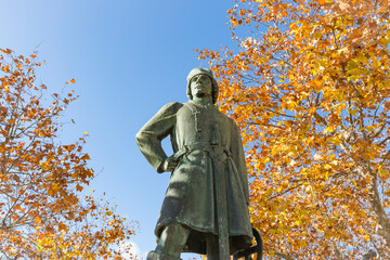 Fototapeta premium statue to Joao Afonso de Aveiro, a navigator associated with the Portuguese discoveries in the fifteenth century, Aveiro, Portugal