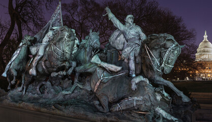 Ulysses S. Grant memorial at night