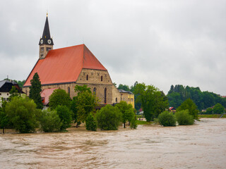 Hochwasser in der Stadt Laufen durch Sturmtief Bernd 2021