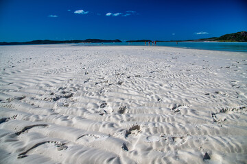 Fototapeta na wymiar Sand dunes on a beautiful tropical beach.