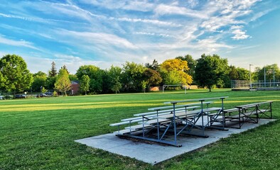 Empty park bench 