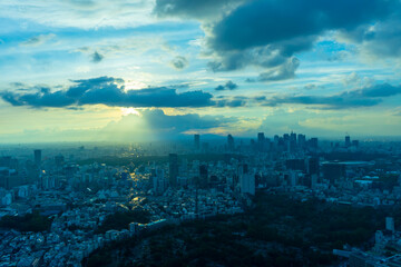 東京　大都会の夕暮れ　2021　夏