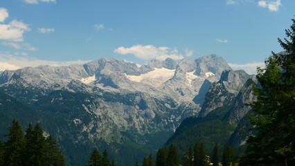 Obraz premium Blick auf den Dachstein mit Gletscher