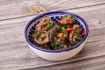 Marinated shiitake mushrooms with herbs