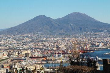Napoli panorama opening from Saint Elmo Castle