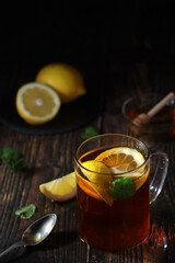 Black tea with lemon and honey