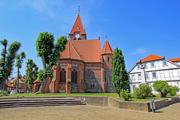 Fototapeta premium Dahlenburg: St.-Johannes-Kirche (1302/1905, Niedersachsen)