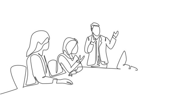 Animated self drawing of one continuous line draw happy board of directors discussing company profit sharing during meeting. Business training concept. Full length single line animation illustration.