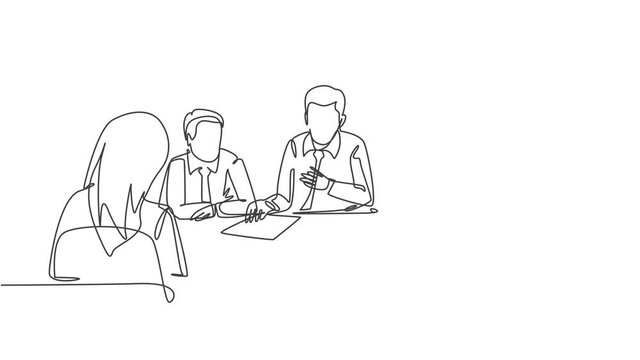 Animated self drawing of one continuous line draw manager giving instruction to raise product sales to marketing team members in meeting. Business briefing concept. Full length single line animation.
