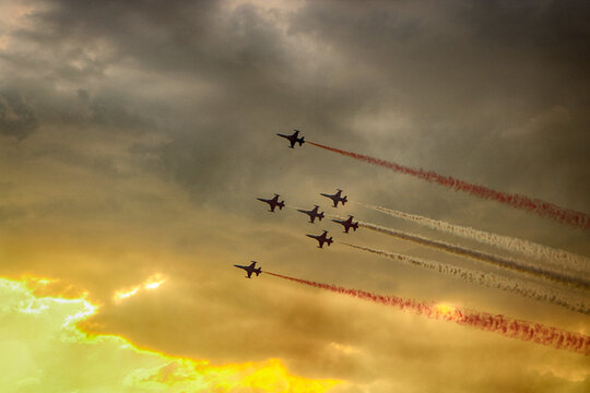 Airshow, Turkish Stars jet air force demonstration Team Acrobatics performing