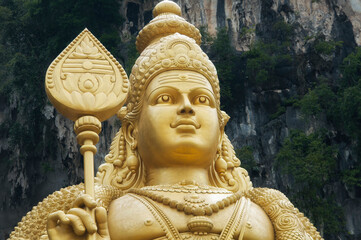 lord murugan statue batu caves malaysia