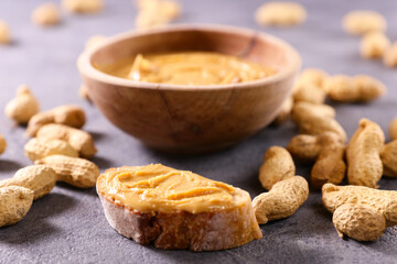 bread slice with peanut butter