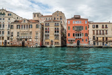 Fototapeta na wymiar Venedig Italien Häuser im Wasser 2021